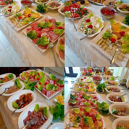 שיצ'וצ'ינק Hotel Kopernik מראה חיצוני תמונה