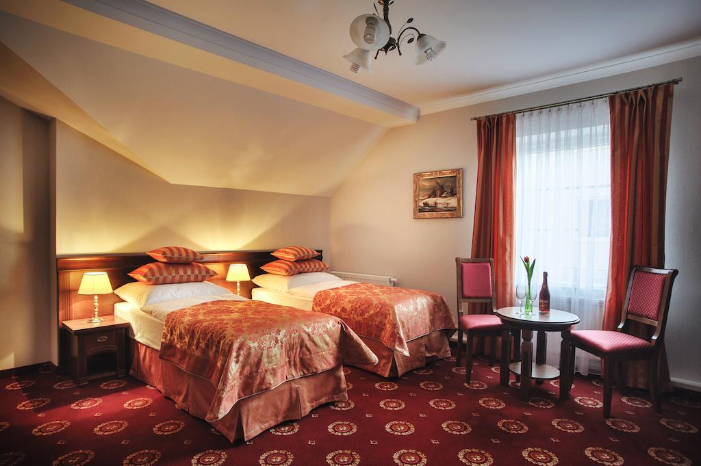 שיצ'וצ'ינק Hotel Kopernik חדר תמונה