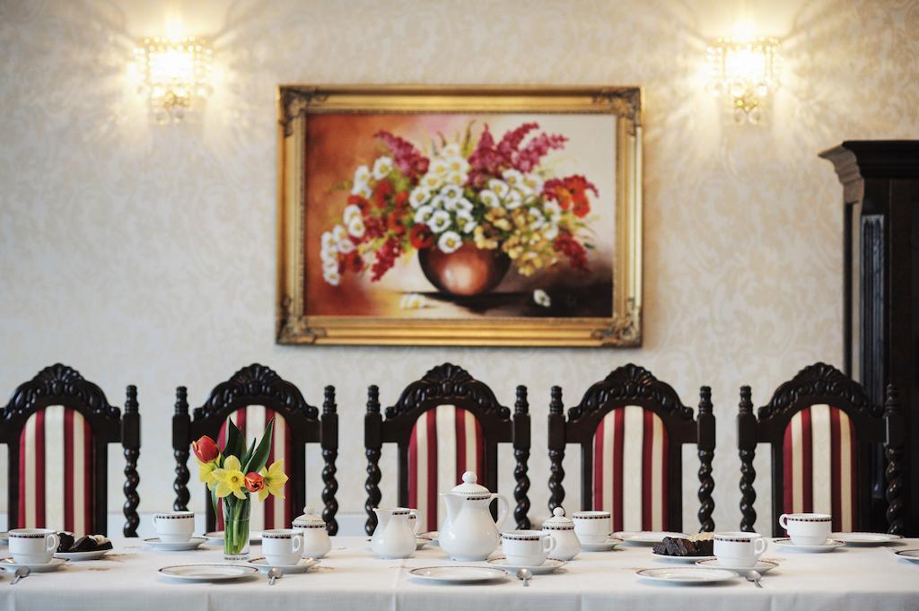 שיצ'וצ'ינק Hotel Kopernik מראה חיצוני תמונה