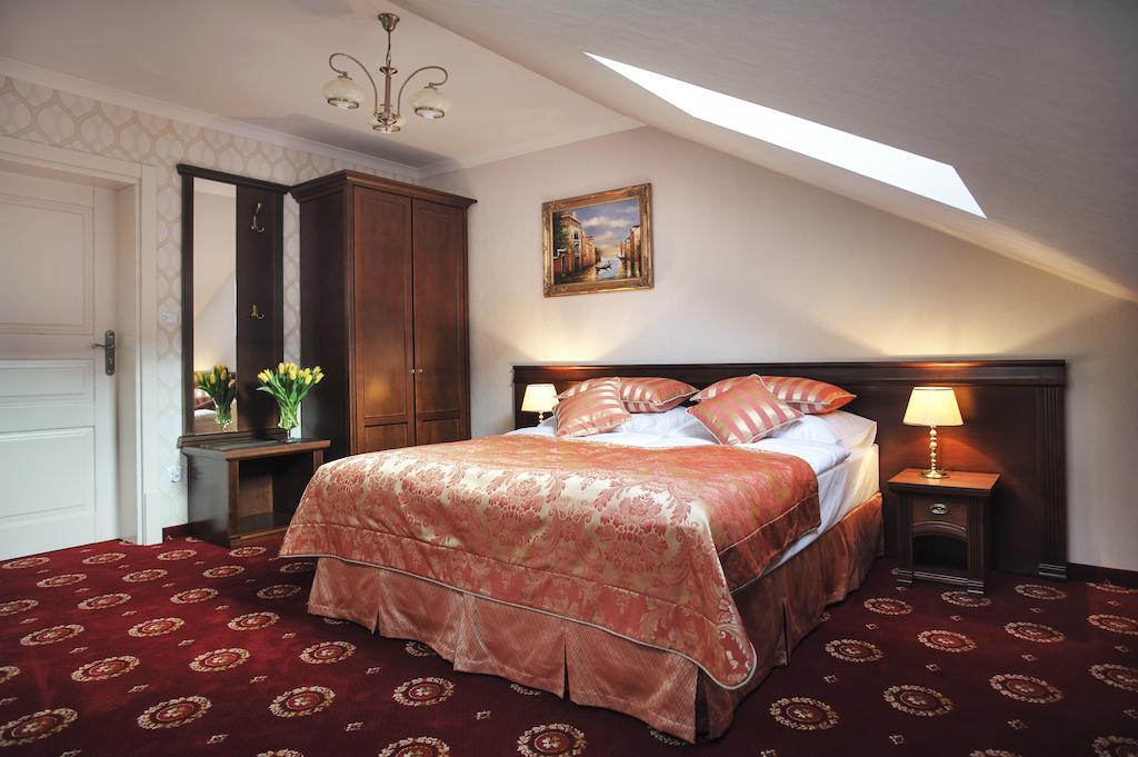 שיצ'וצ'ינק Hotel Kopernik חדר תמונה